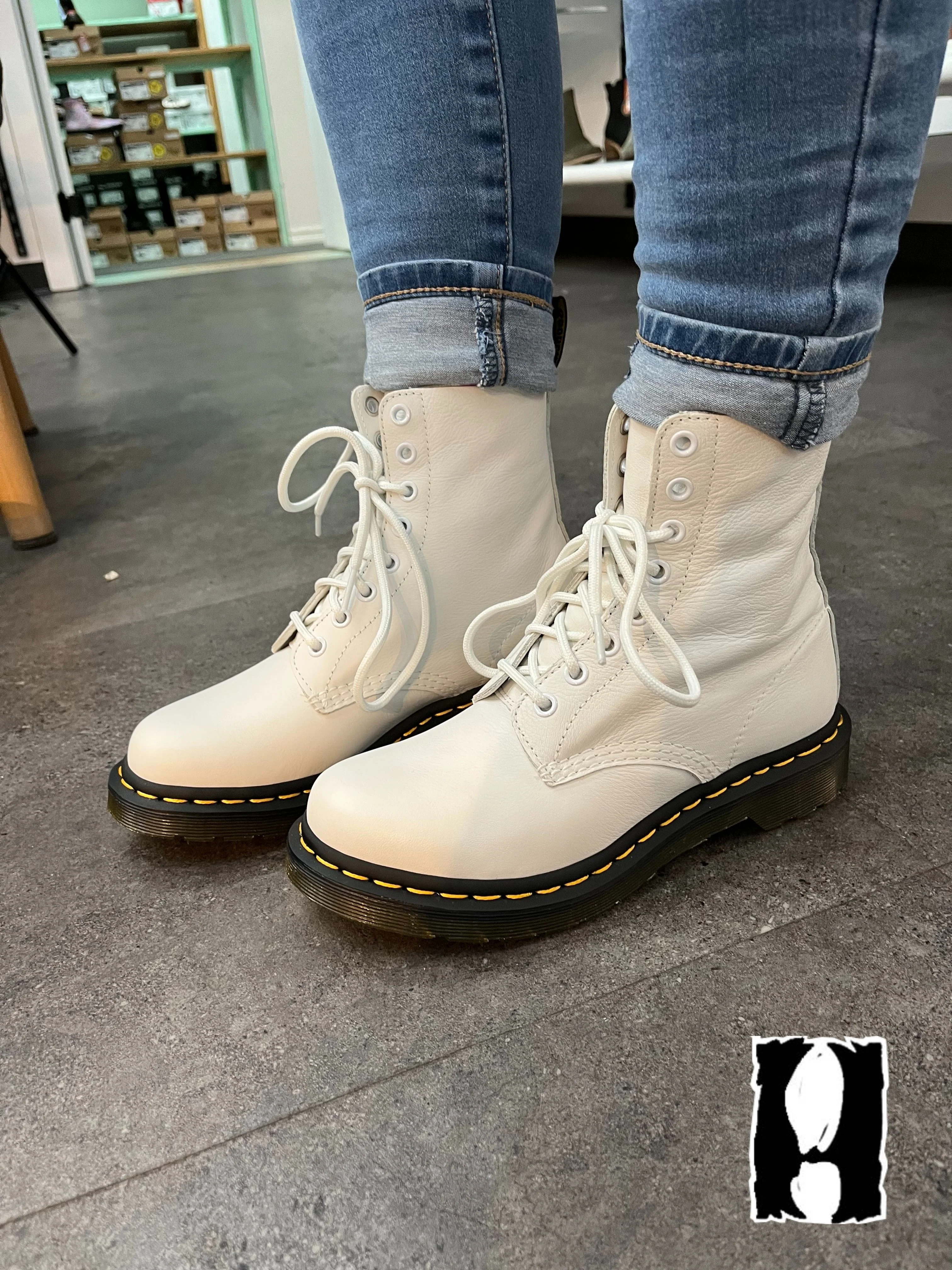 1460 PASCAL DR. MARTENS BOTTE URBAINE - Image 2