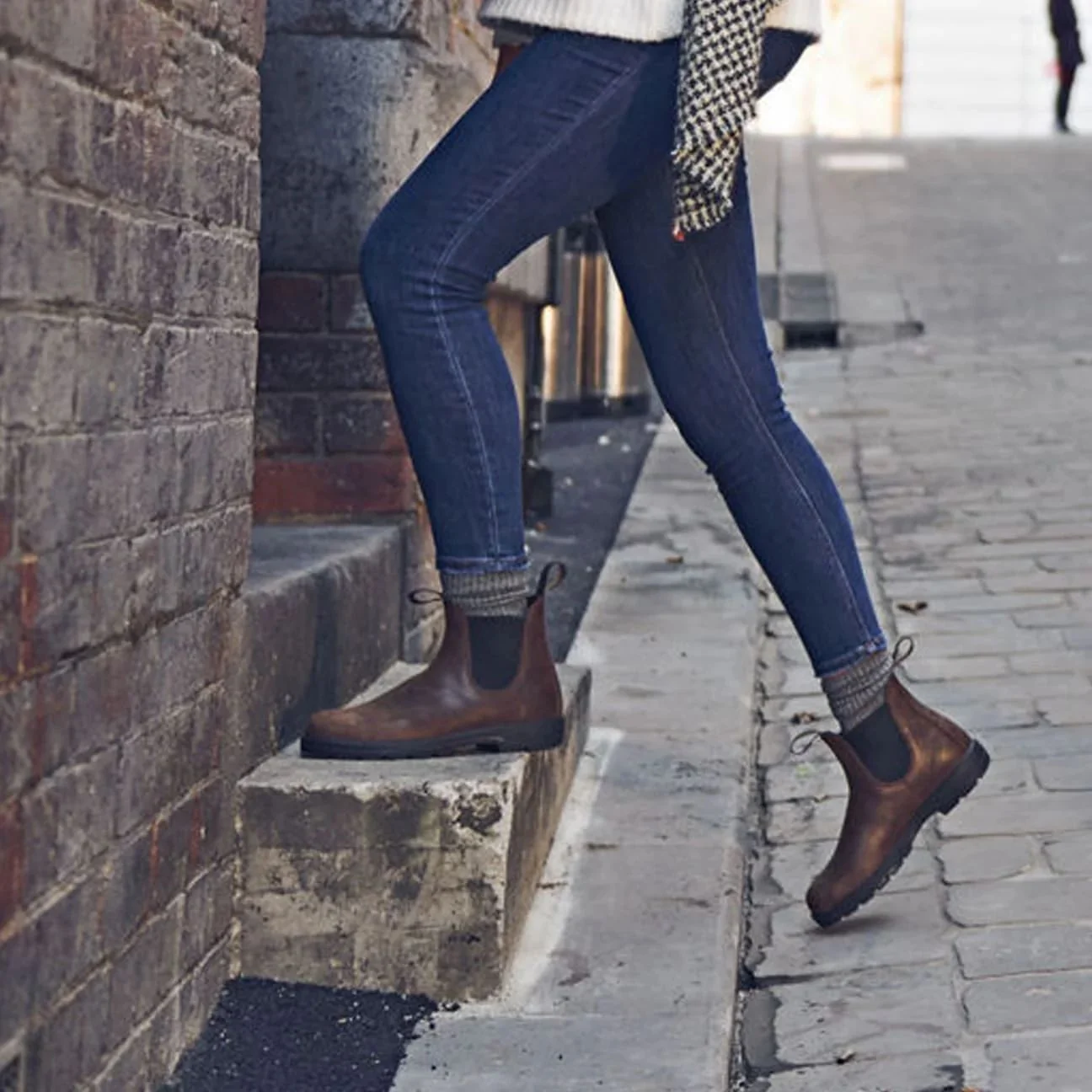 1609 BLUNDSTONE BOTTE URBAINE - Image 3