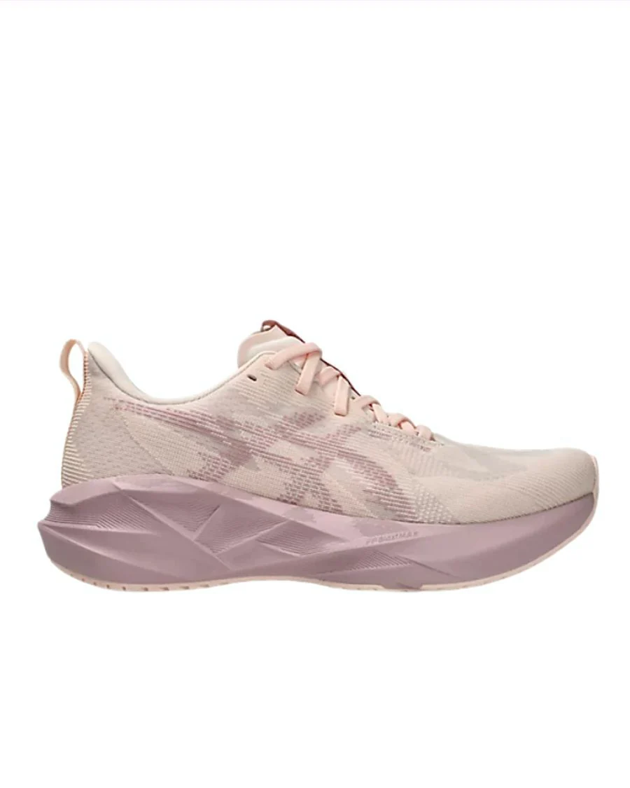 NOVABLAST 5 ASICS ESPADRILLE COURSE
